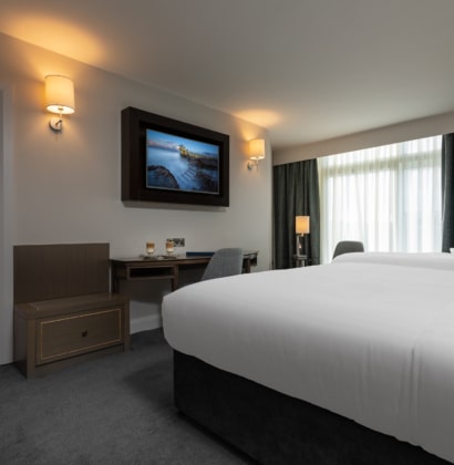 Interconnecting Room
