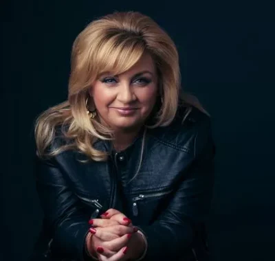 Queen’s of Country