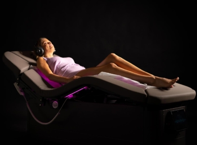 I'd need the content of the image or an accessible link to provide an accurate description. Please let me know if you can provide the image details or a description!